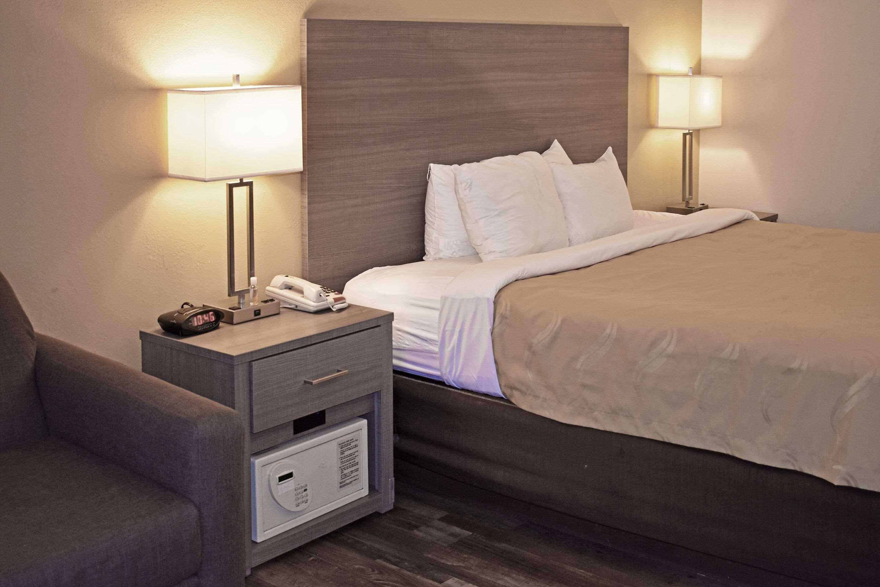 Quality Inn & Suites Kearneysville - Martinsburg المظهر الخارجي الصورة