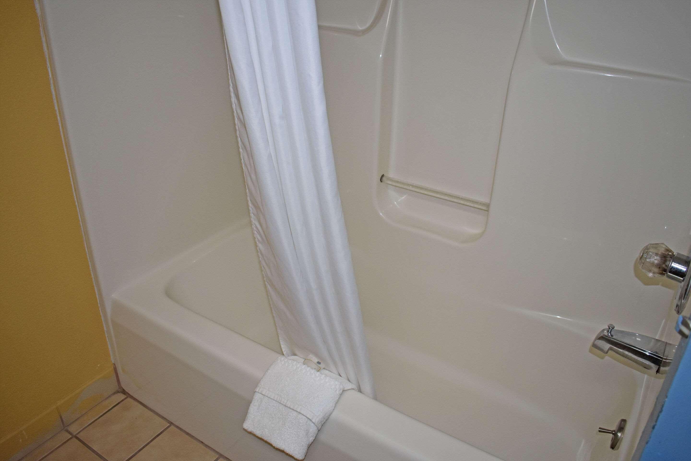 Quality Inn & Suites Kearneysville - Martinsburg المظهر الخارجي الصورة