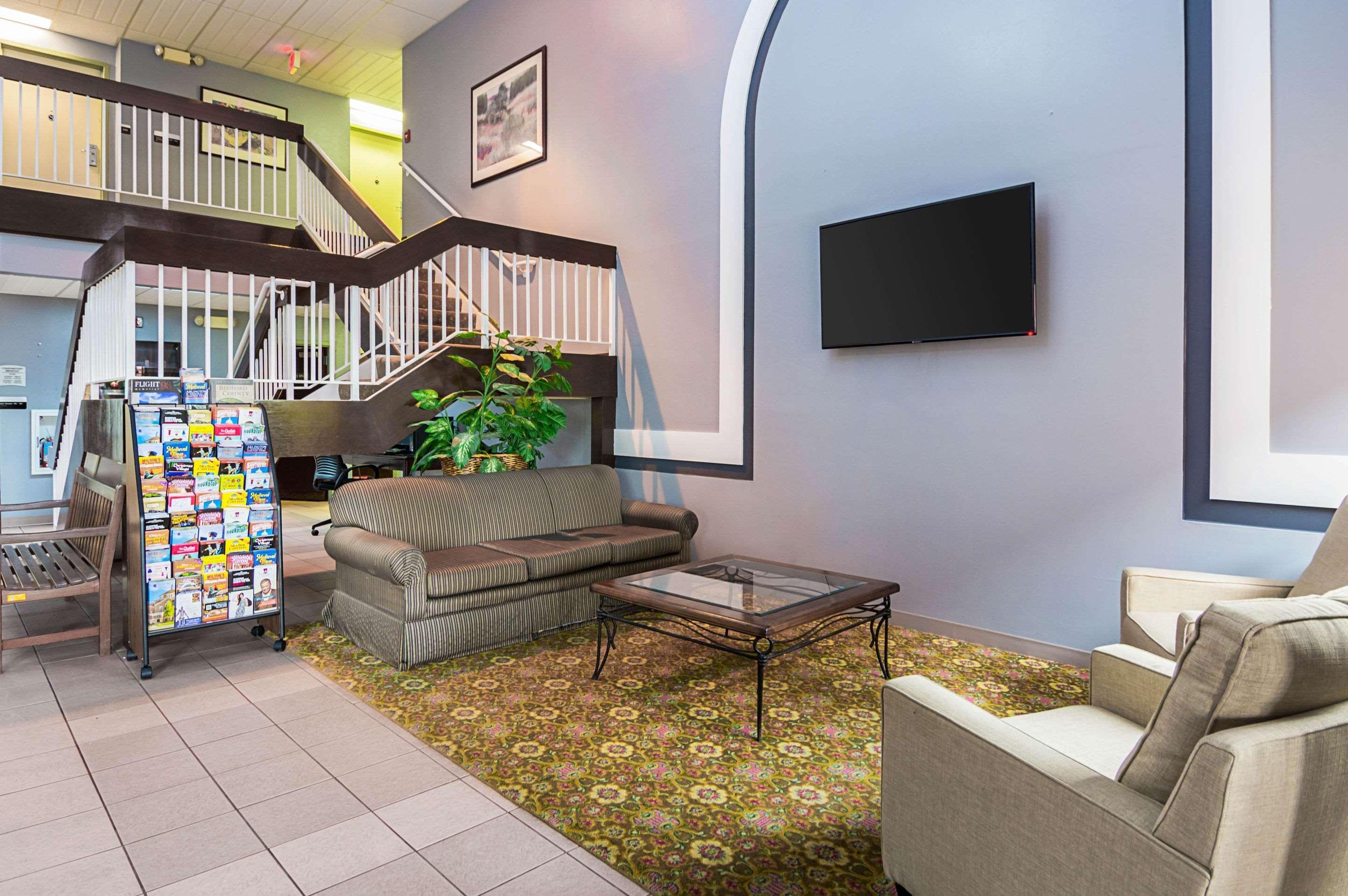 Quality Inn & Suites Kearneysville - Martinsburg المظهر الخارجي الصورة