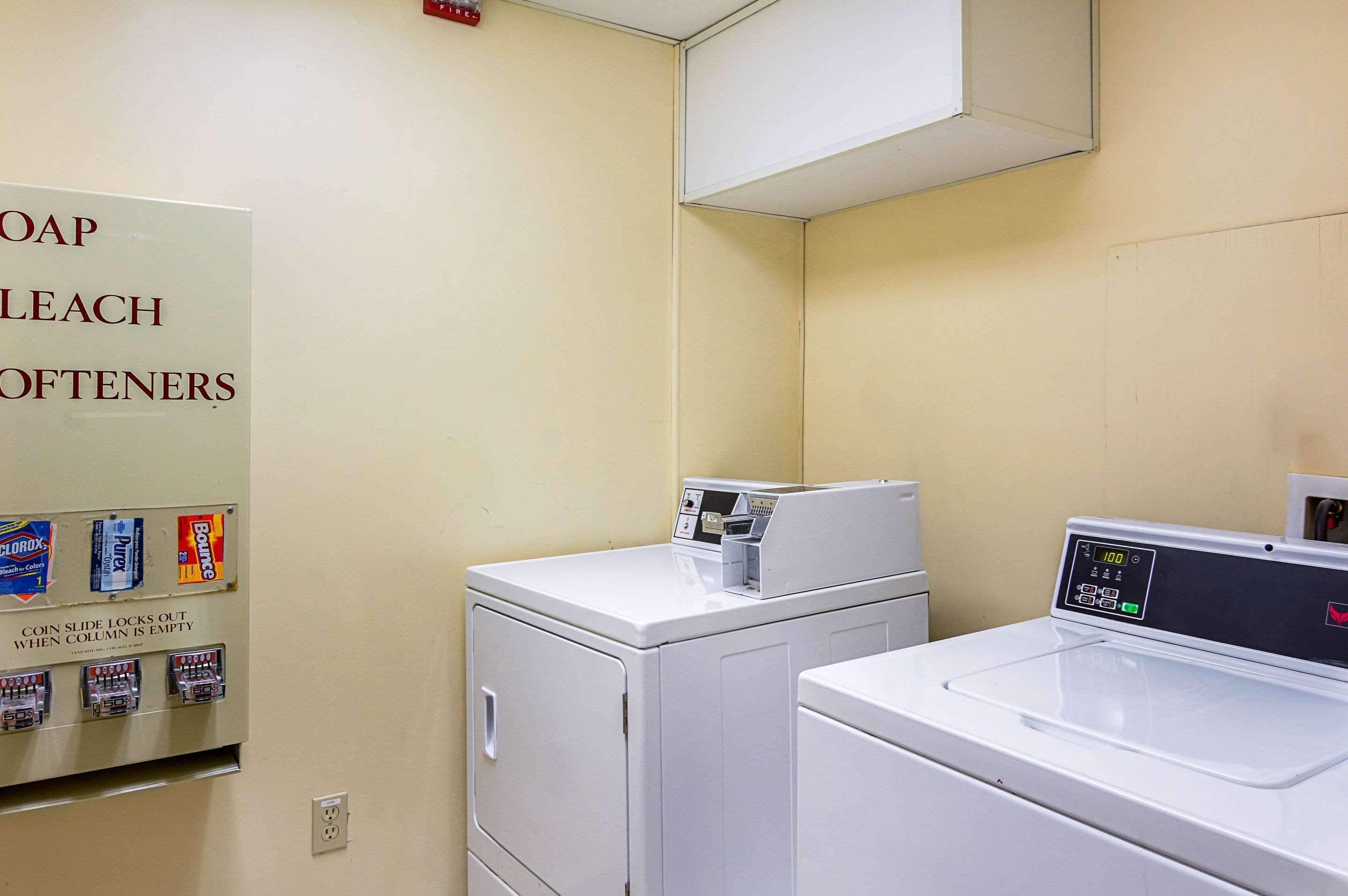 Quality Inn & Suites Kearneysville - Martinsburg المظهر الخارجي الصورة